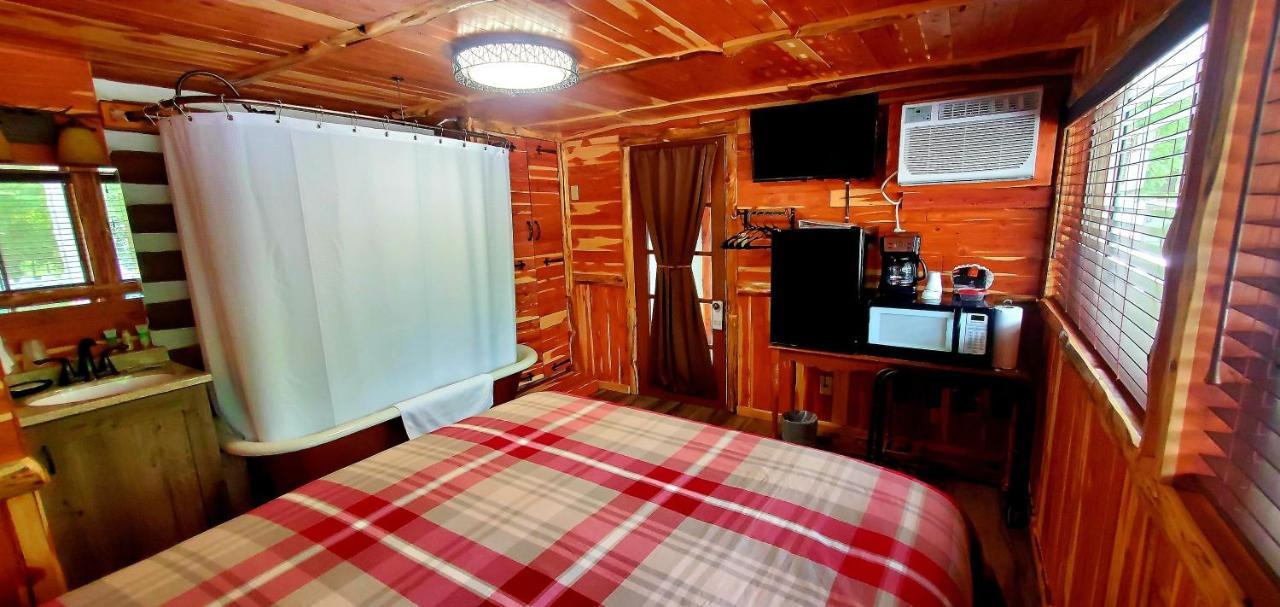 Log Cabin Inn Eureka Springs Exteriér fotografie