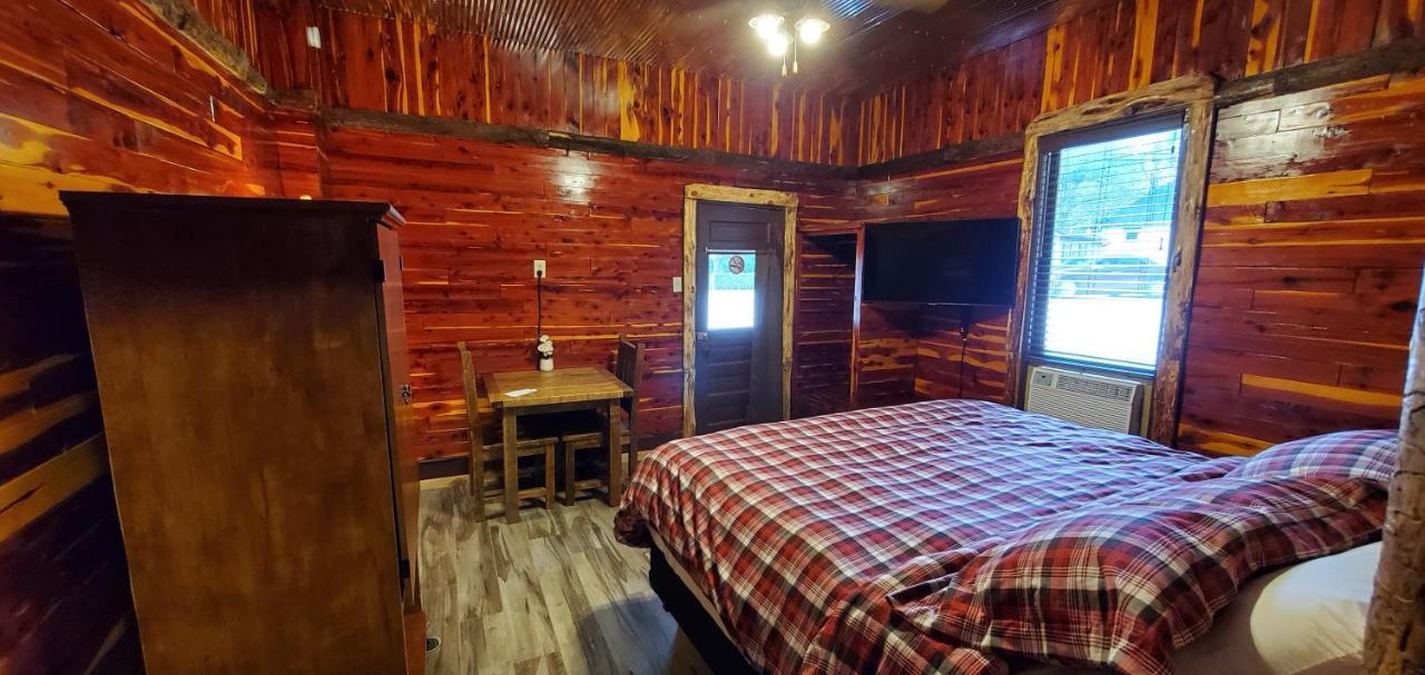 Log Cabin Inn Eureka Springs Exteriér fotografie