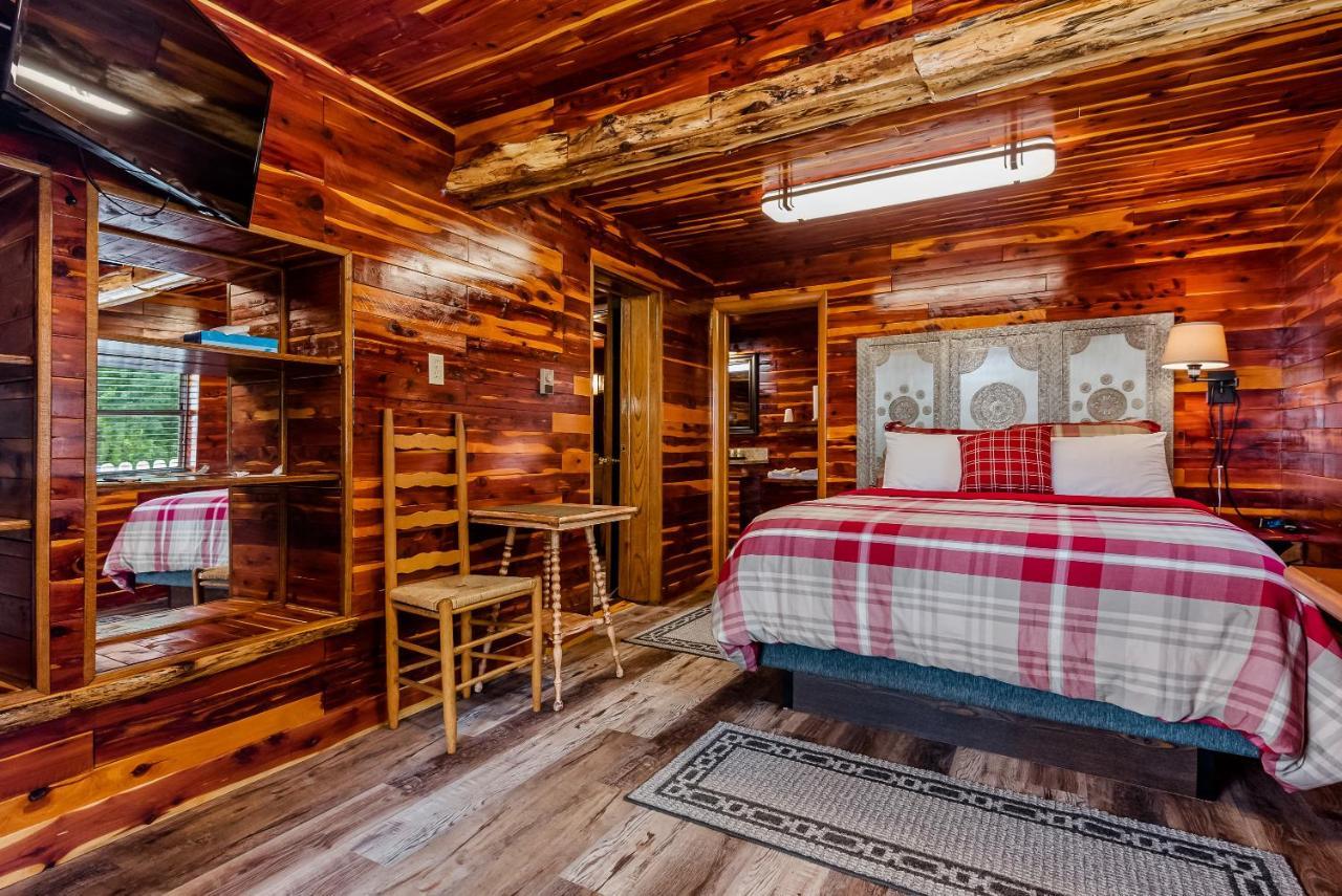 Log Cabin Inn Eureka Springs Exteriér fotografie