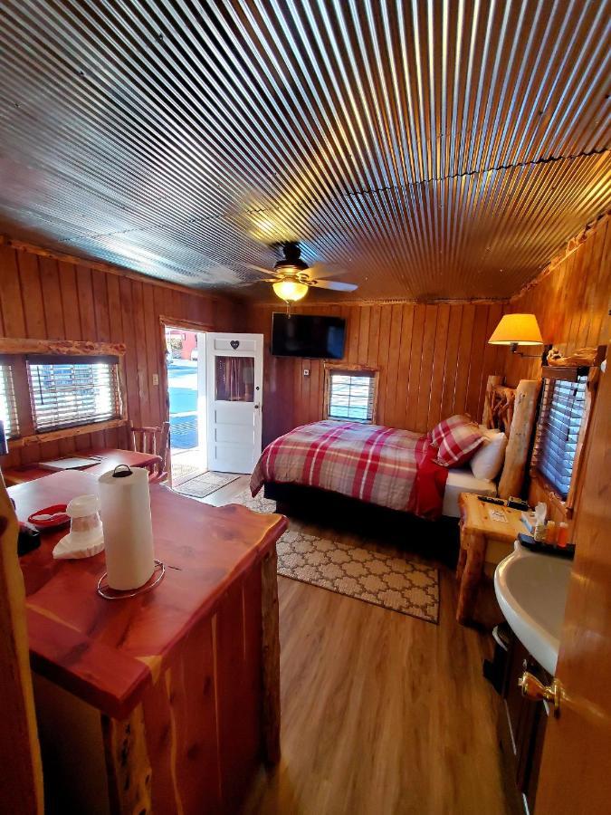 Log Cabin Inn Eureka Springs Exteriér fotografie