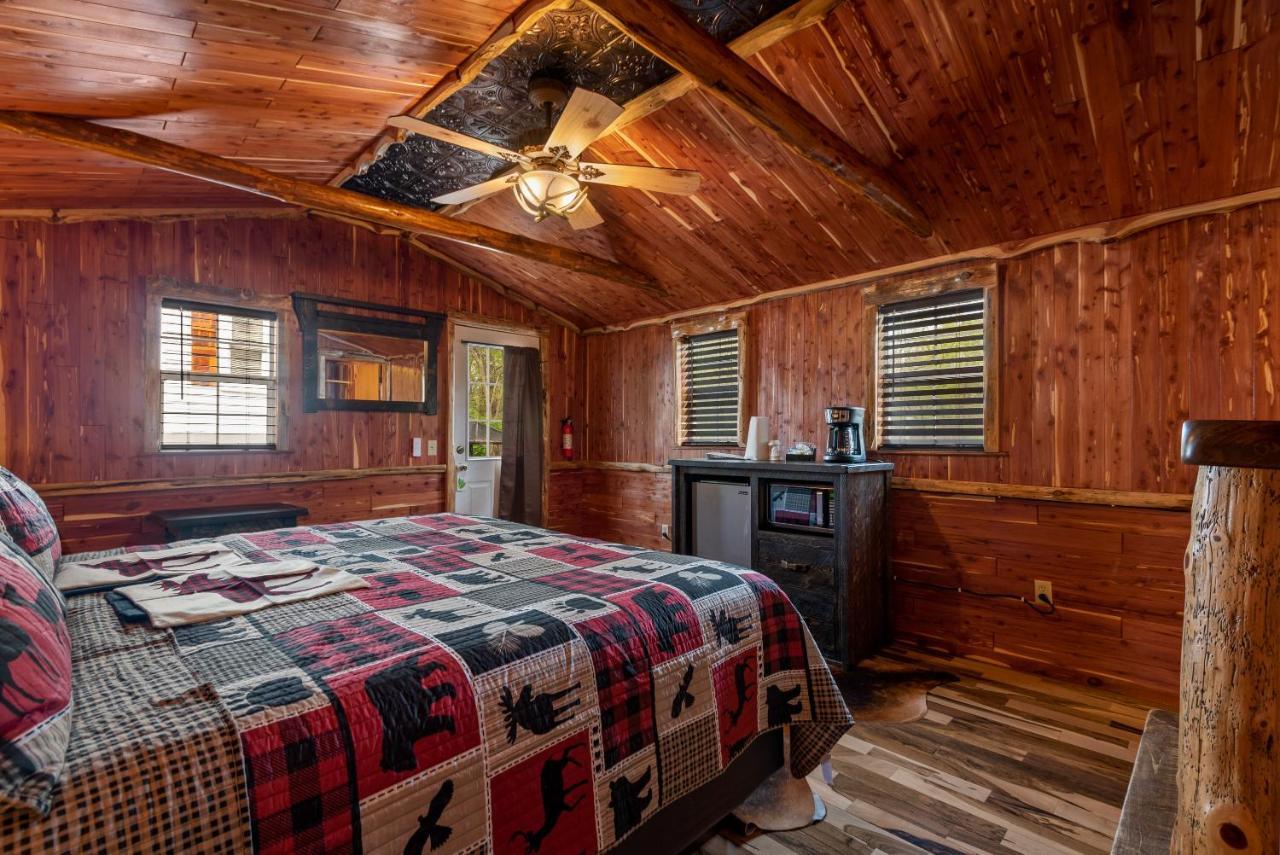 Log Cabin Inn Eureka Springs Exteriér fotografie