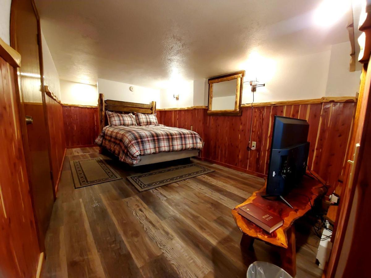 Log Cabin Inn Eureka Springs Exteriér fotografie